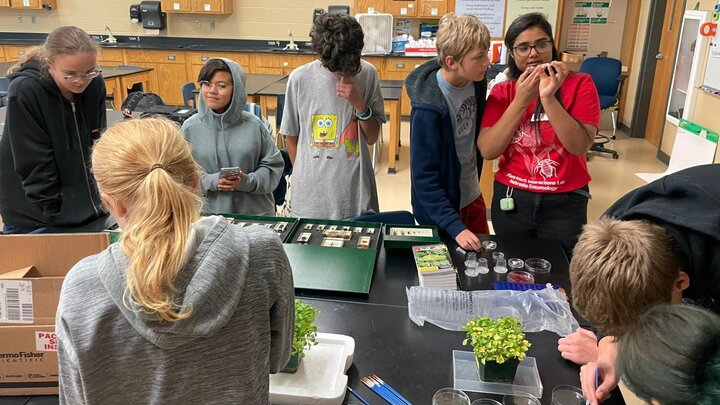 Heena Puri teaching Culler Middle School Students